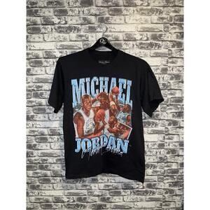 Michael Jordan North Carolina Graphic T-Shirt Size Medium Headgear Classics